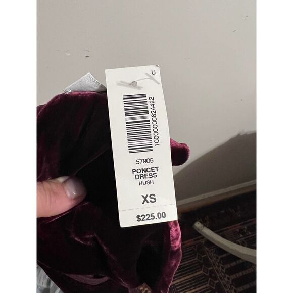 Aritzia Wilfred with Silk Burgundy Poncet Dress NWT Sz. XS - Picture 7 of 9